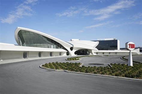 twa terminal jfk louis vuitton|Louis Vuitton's Cruise Collection pays an ode to New York's skyline.